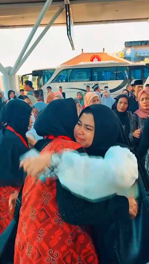 Keberangkatan Umroh Bersama PT. Anugrah Travel